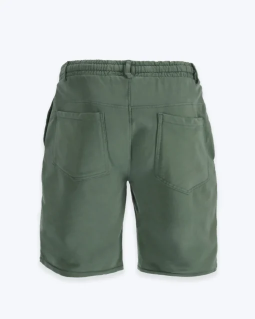 BERMUDAS HOMEWARD