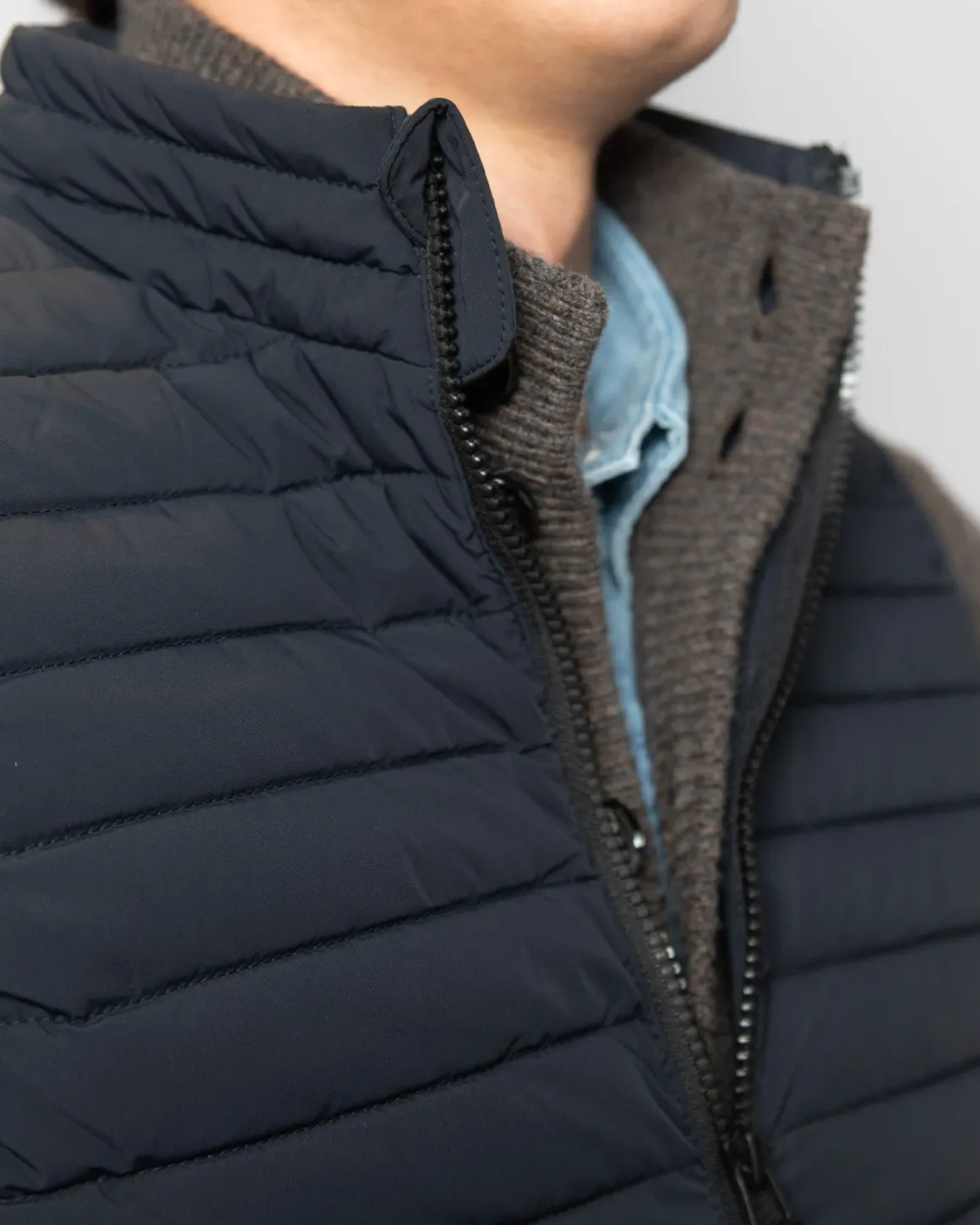 CHALECO PLUMAS HOMEWARD