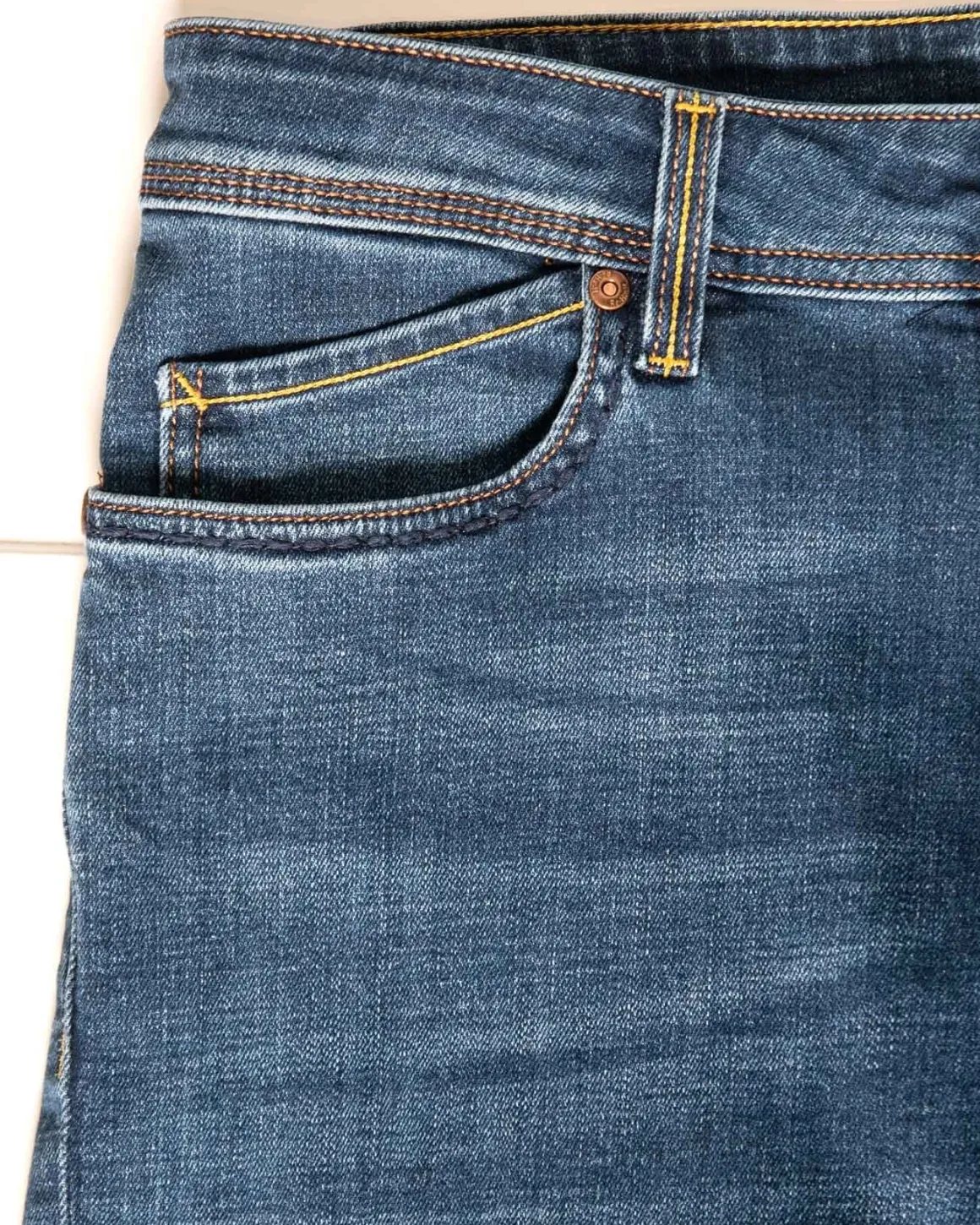 PANTALÓN VAQUERO 5 BOLSILLOS RE-HASH